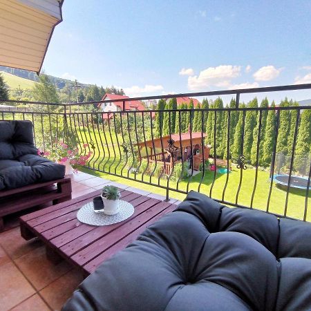 Apartament Baza Bieszczady Ustrzyki Dolne Zewnętrze zdjęcie