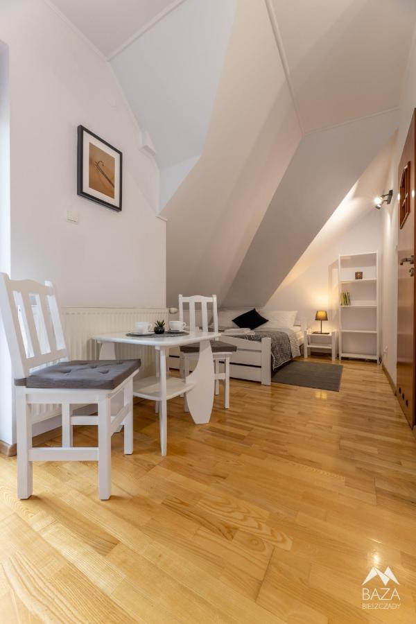 Apartament Baza Bieszczady Ustrzyki Dolne Zewnętrze zdjęcie